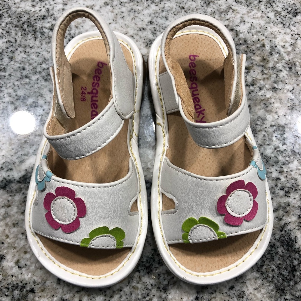 beesqueaky toddler girl squeaky sandals